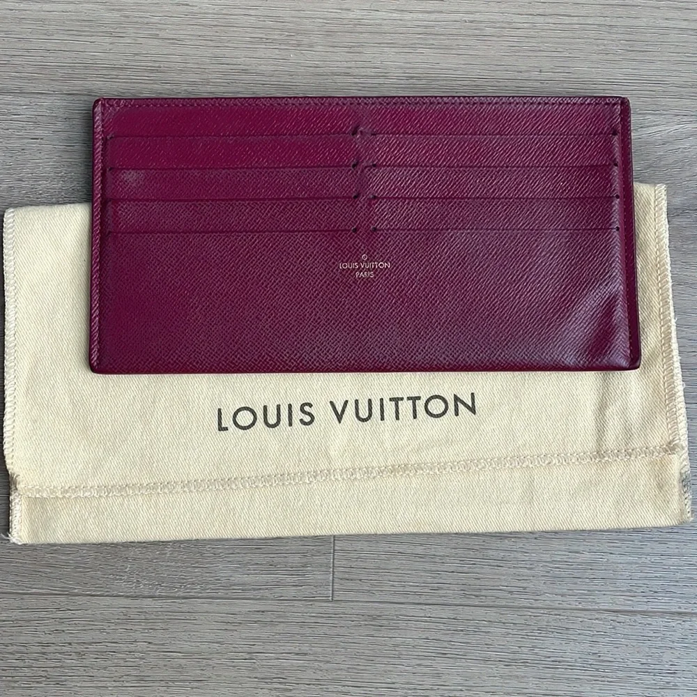 Louis Vuitton 8-Slot Card Wallet - Picture 4 of 10